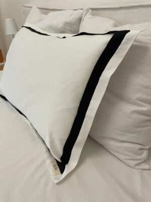 Fronha Florença - Detalhe em fita de cetim